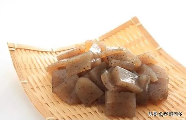 请大家帮忙一下,现在魔芋种子偏贵,现在种植魔芋的市场前景如何?