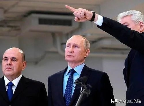 不觉得俄罗斯疫情过于快速吗？你是否觉得这其中有些诡异？