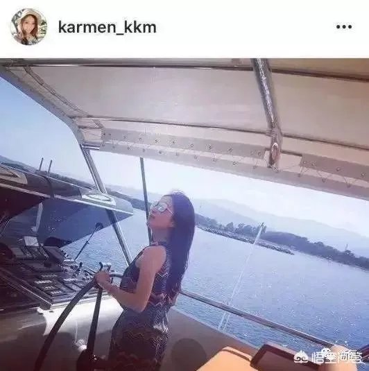 梁洛施前夫壕掷一亿为小26岁新欢买房，她是谁？