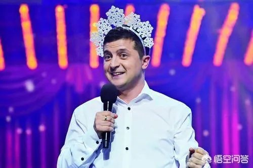 泽连斯基向普京发出邀请，希望举行有美国总统在场的三方会谈，他的愿望能实现吗？