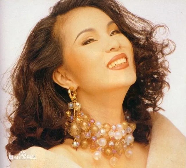 大家对台湾歌手黄莺莺了解多少？