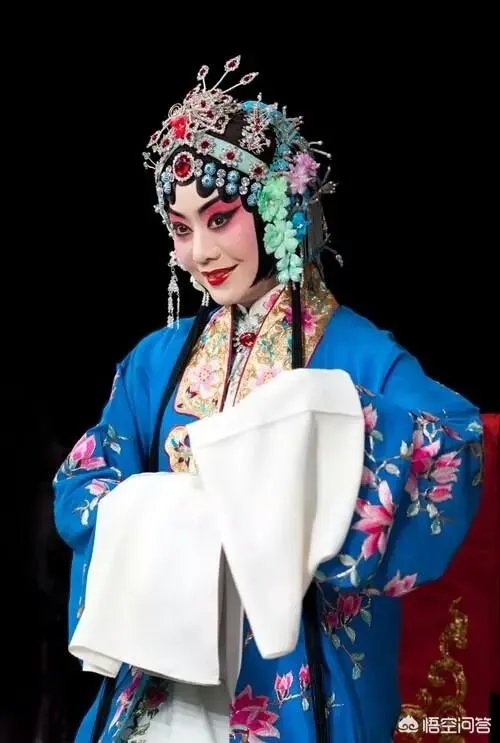 如何评价李胜素?