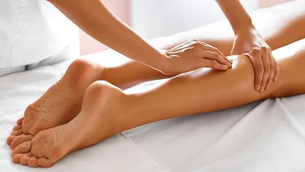 小腿水肿怎么回事