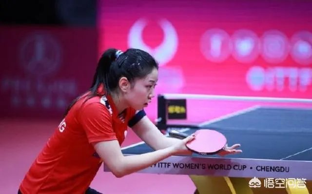 刘诗雯4-0张安,比赛末尾打出了一个小高潮,刘国梁都笑了,发生了什么?