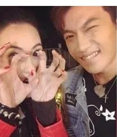 张柏芝和谁大婚？