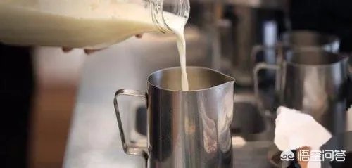 咖啡机怎样打奶泡？