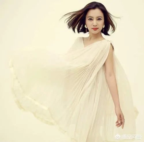 同样是“甜歌皇后”，李玲玉与杨钰莹有何区别？