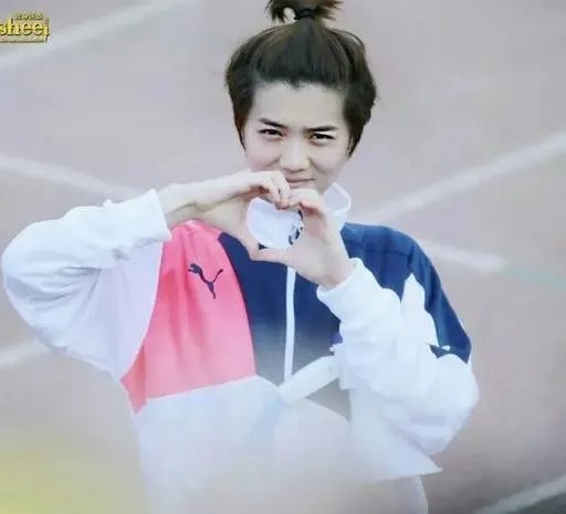 为什么鹿晗不太理张慧雯？