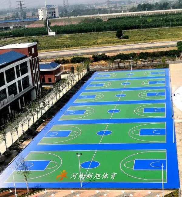 塑胶跑道价格大概多少钱一平方？