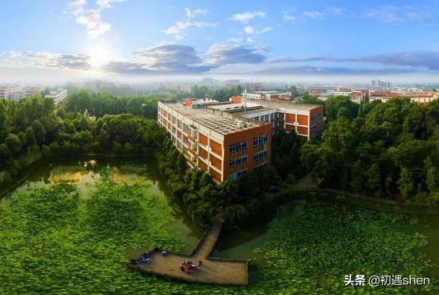 四川传媒学院怎么样?