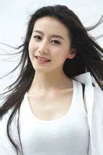 2011国剧盛典这个女明星是谁？谁能告诉我，左边的