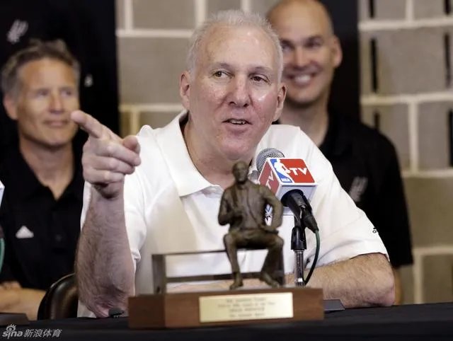 如果威少带队西部第五，场均三双，能蝉联MVP吗？