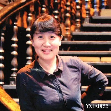 梁冠华老婆成北京知名导演执导过多部电影人气很高