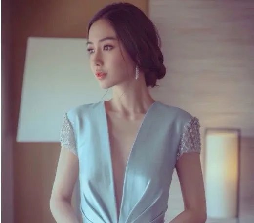 杨颖生图被狂赞，她的颜值究竟有多么的耐抗？