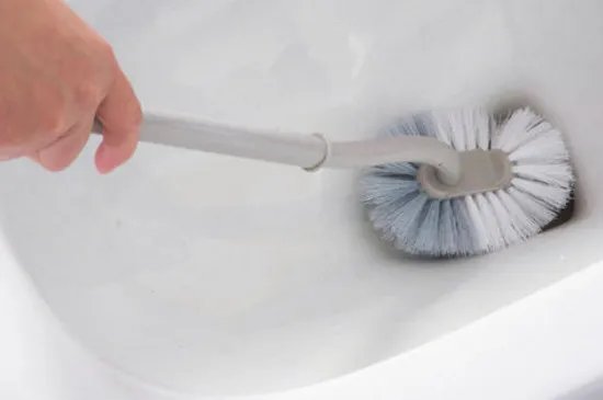 马桶刷怎么用