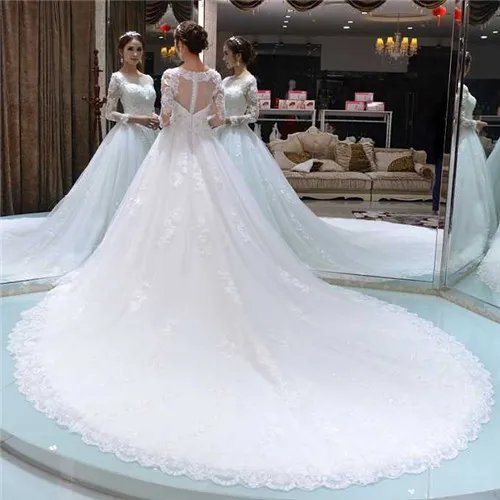 郑州婚纱批发市场在哪 批发婚纱价格多少钱