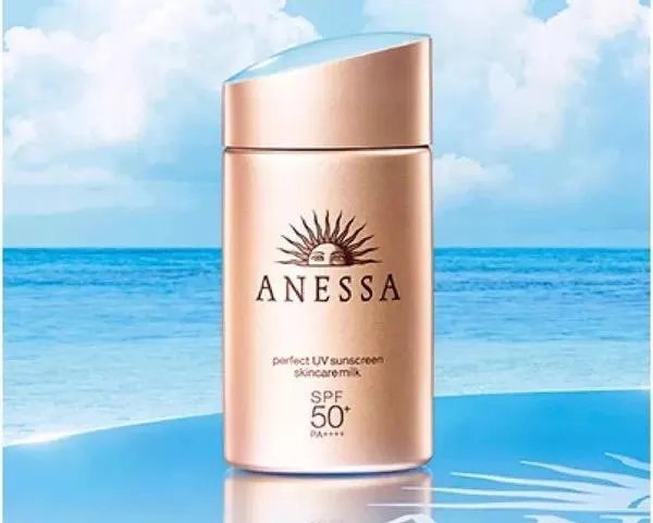 2018款安耐晒金瓶和银瓶区别 神级防晒力