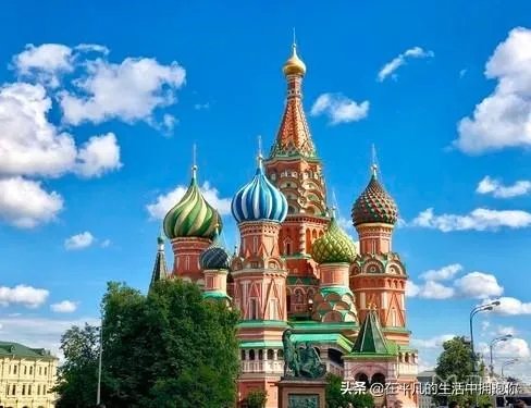 不觉得俄罗斯疫情过于快速吗？你是否觉得这其中有些诡异？