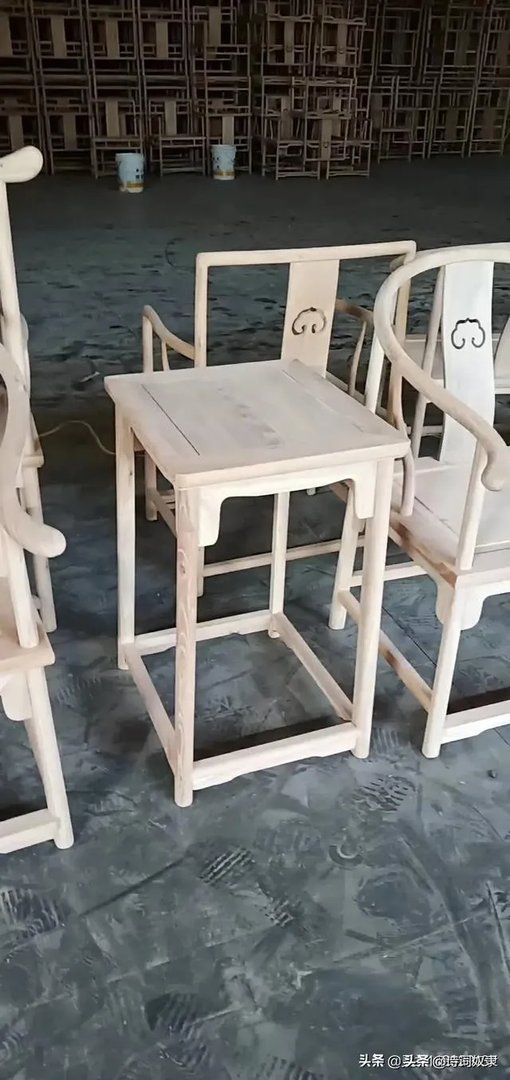 上联:一地方，一江河，看龙腾，听狮吼，希联友赐下联？