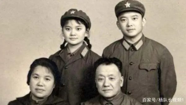 38岁的郑艳东，为何会嫁给58岁三婚的王刚，还要为他生孩子？