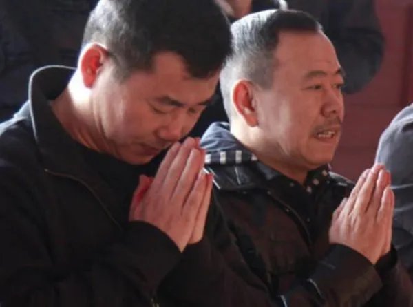 潘长江的弟弟原来是熟悉的他,和潘长江完全不一样,他到底是谁?