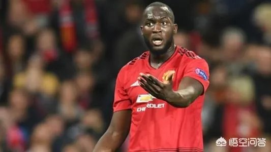 0-0平水晶宫，曼联前锋卢卡库的主场进球荒长达半年，是什么原因导致了他的低迷？