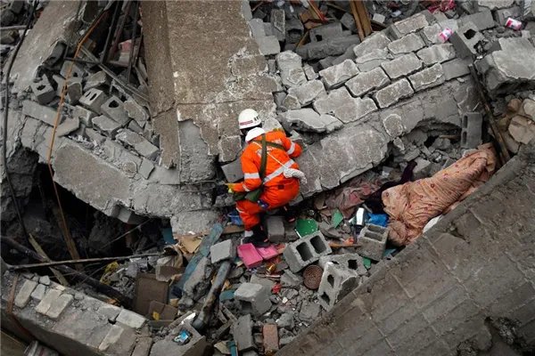 四川北川4.7级地震，如果发生大震，我们应当注意什么？