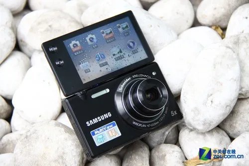 三星首款翻转屏自拍神器 MV800评测