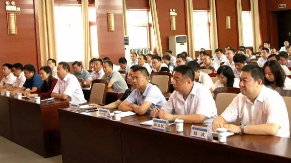 中铁十局领导名单表