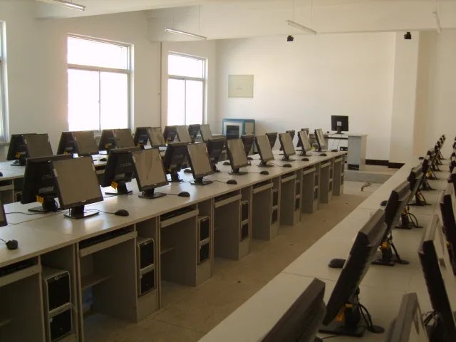 陕西米脂发生恶性砍学生事件嫌疑犯抓了没?