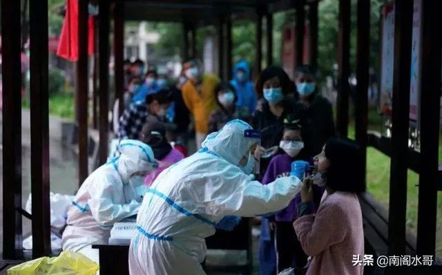 疫情第二波今年冬天还会来吗？在国内我们需要怎样预防？