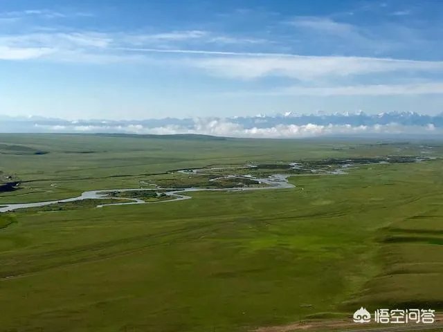 你印象中的大西北还是那个骑骆驼上学的景象吗,现在是什么样子的?