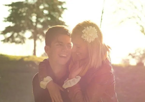 总是怀疑老婆出轨，我该怎么办？