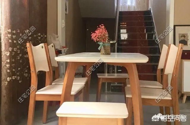 在农村盖占地90平米，二层小楼该怎么设计？