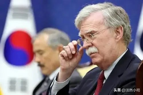 特朗普宣布开除国家安全顾问博尔顿，是意见不合还是白宫内斗？