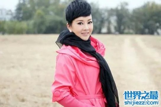 孙涛老婆李莉个人资料，为了家庭退居幕后支持 