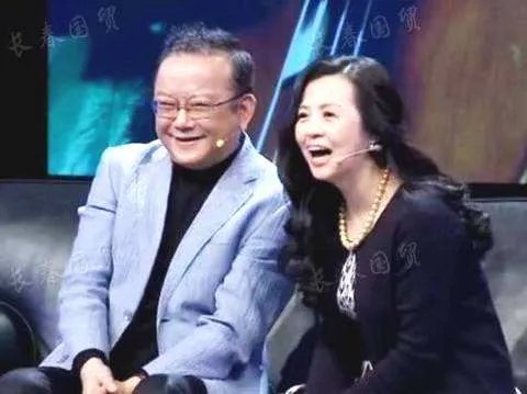 认识王刚之前郑艳东结过婚吗 郑艳东是不是少数民族