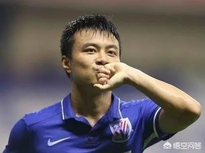 曹赟定为周军不惜与网友约架，义气是义气，考虑申花了吗？