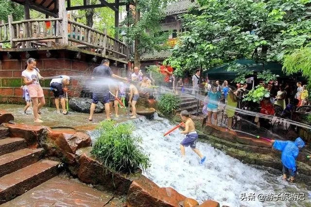 文旅部关于恢复跨省旅游通知下发,你认为今年旅游还会“火〞吗?