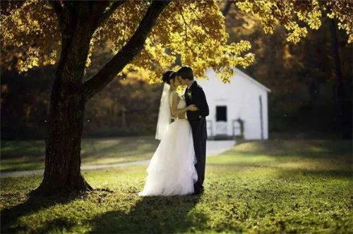 西安婚纱摄影哪家好 以下婚纱摄影楼值得推荐给你