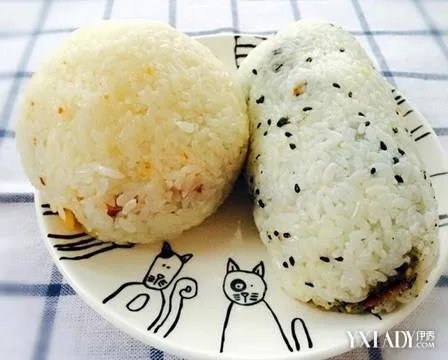 为女儿做童话餐儿童健康食谱不超重