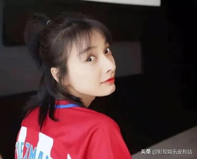 曝38岁吴昕被男星疯狂追求?想靠她人脉再度翻红,猜猜是谁呢?