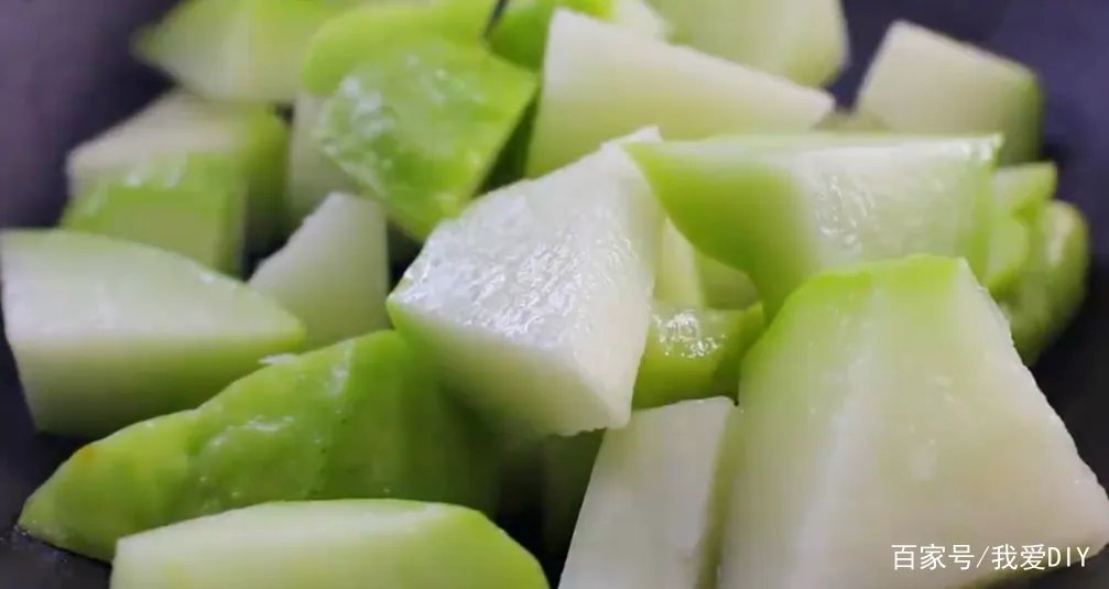 价格不高的佛手瓜，到底怎么做才是最美味的？