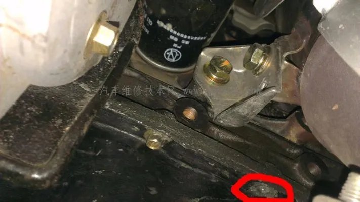 油底壳漏油处理方法