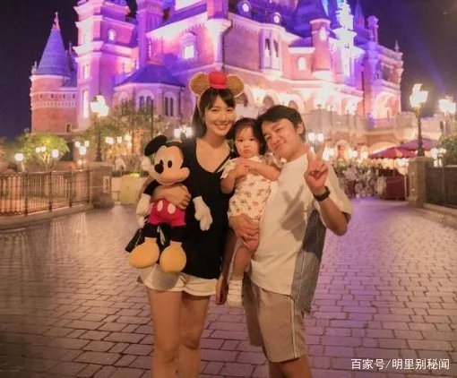 王祖蓝求婚遭李亚男父亲反对，豪掷五百万和一亿别墅，你怎么看