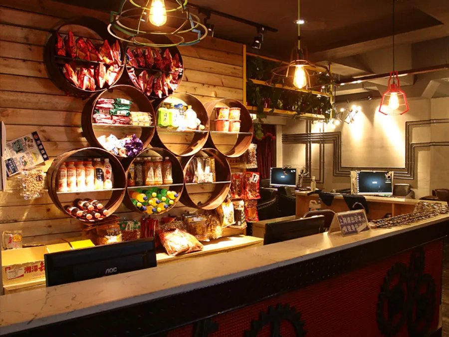 佰乐网咖——刚柔相济的怀旧体验