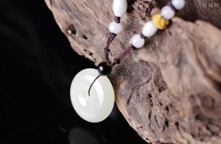 怎么判断玉已经戴活了 从这几方面就可以知道