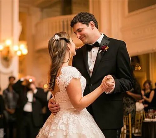 婚礼开场舞推荐 婚礼的开场舞有哪些适合