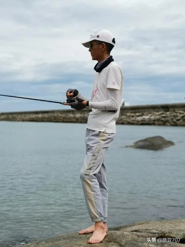 谁可以分享一下路亚钓鱼技巧？