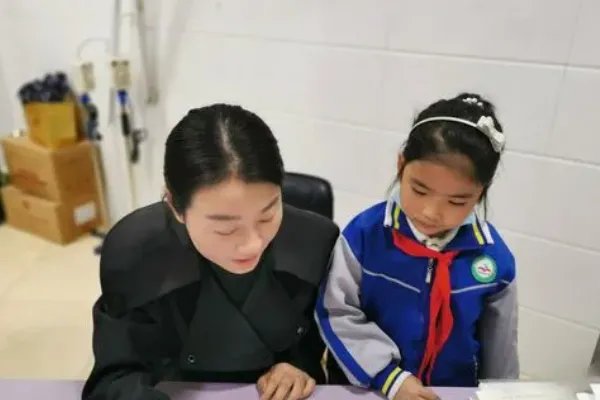 一病的拼音是什么